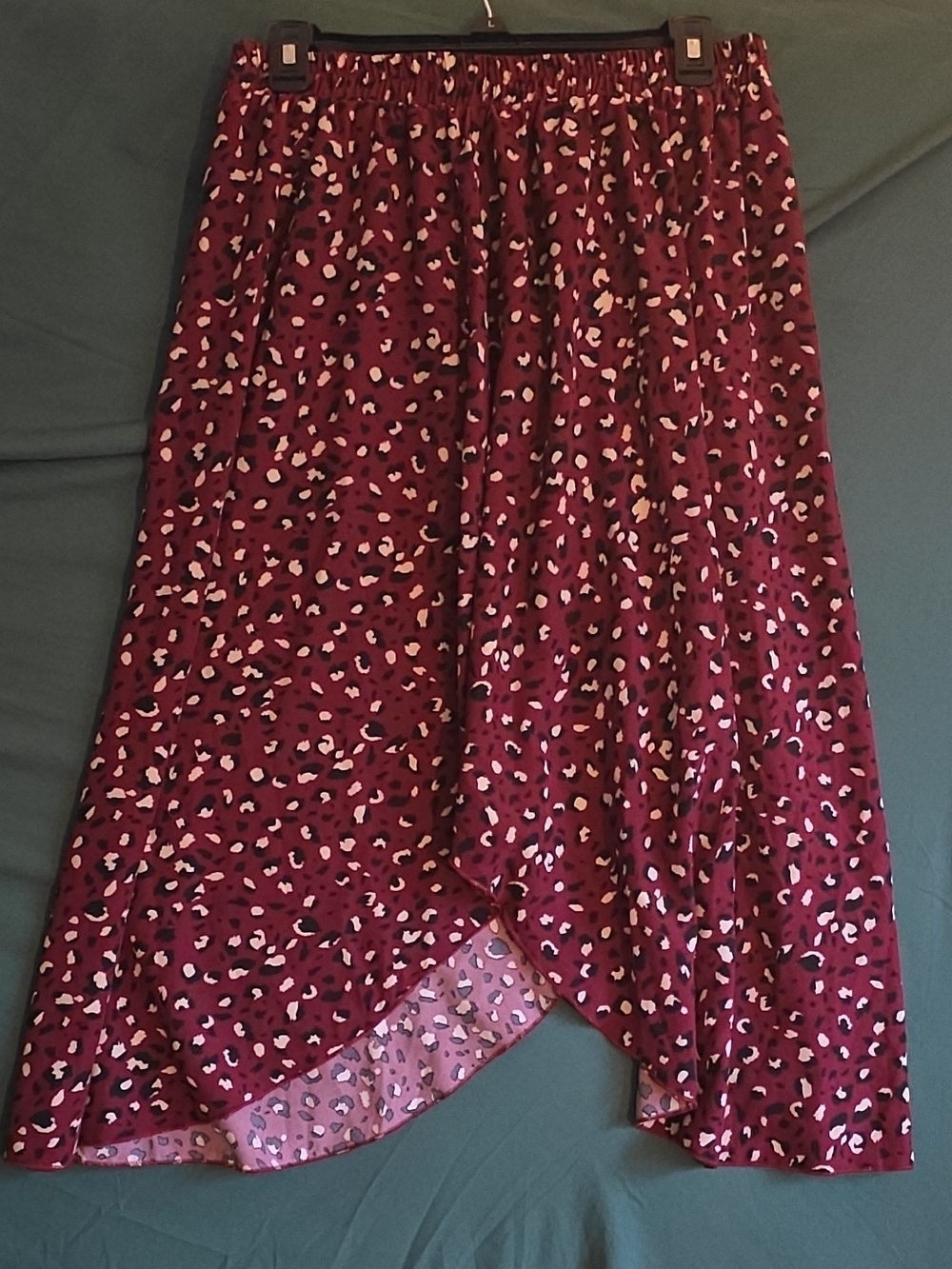 SHEIN Burgundy and White High-Low Animal Print Skirt